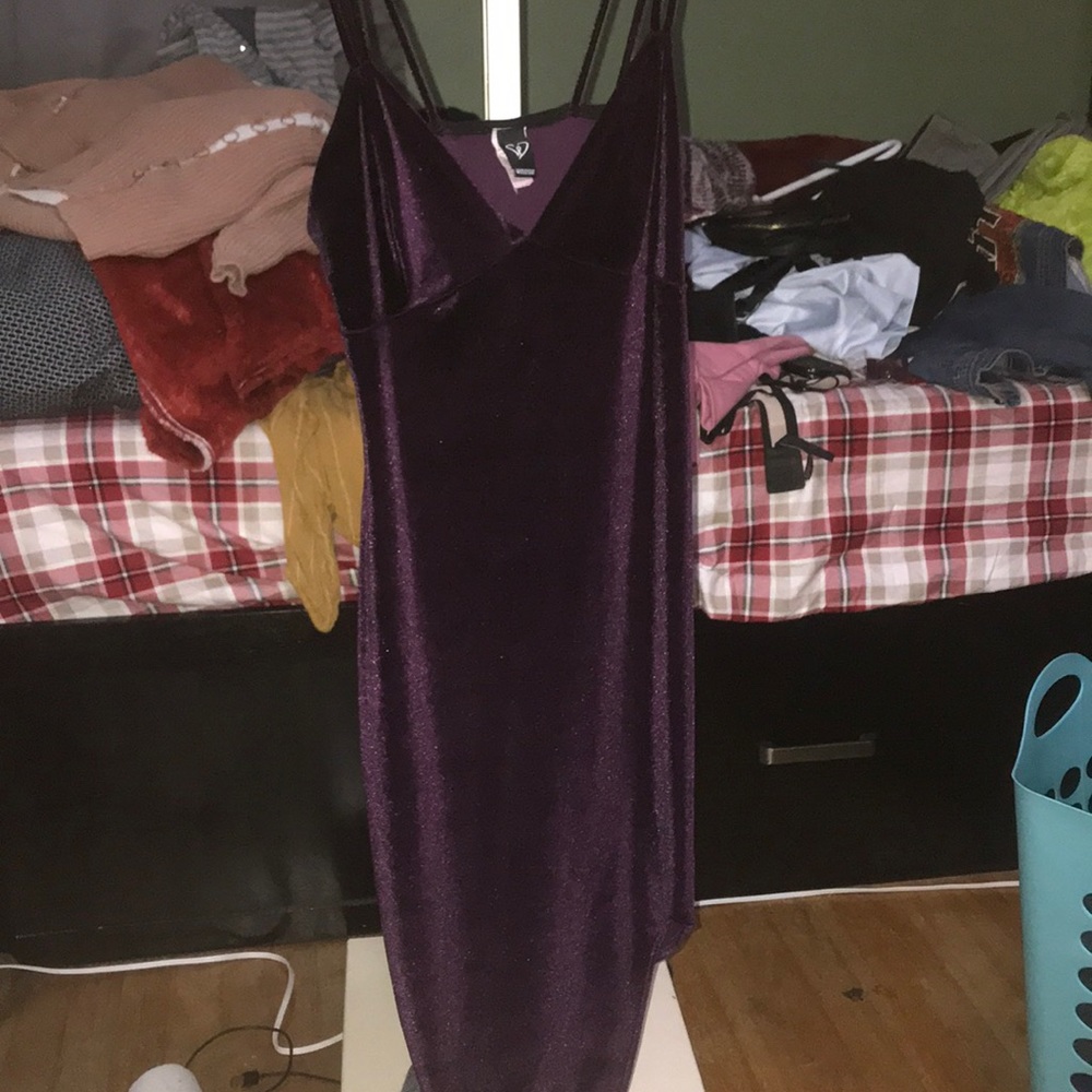 Plum velvet mid thigh dress from Windsor.